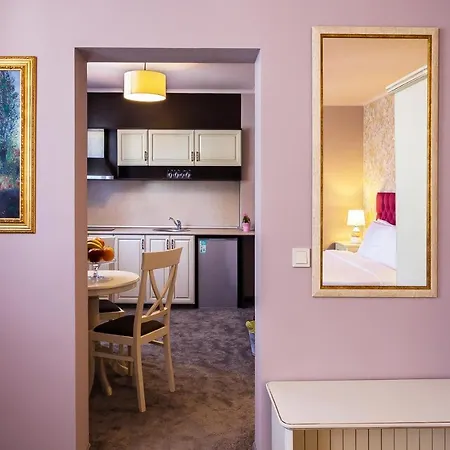 Hotel Antica 3*