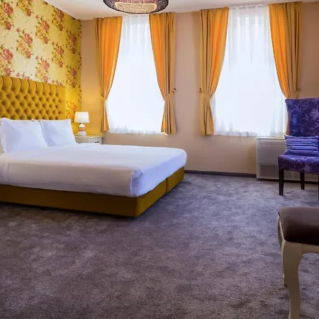 Antica Hotel 3*
